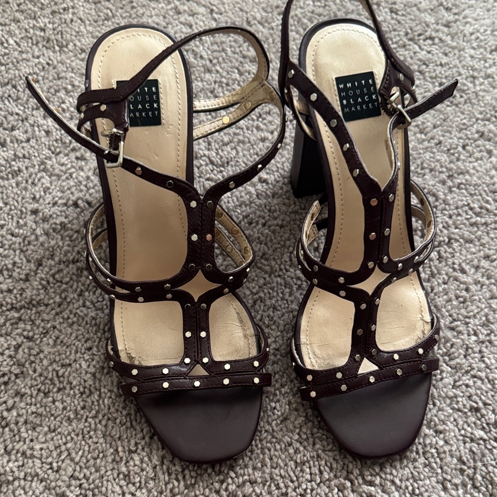 White House Black Market Pollu plum purple Studded Heels